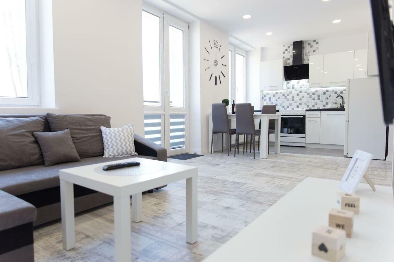 Md Apartment Top Location City Center 비아위스토크 외부 사진